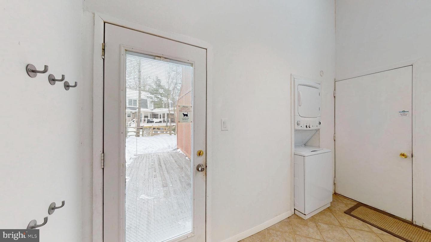11813 Vale Road photo 8