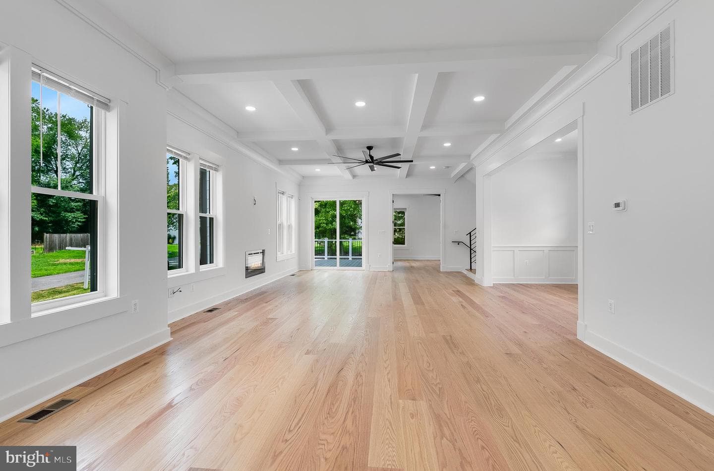 2817 Derek Road photo 15