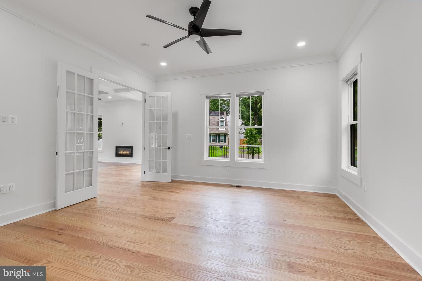 2817 Derek Road photo 19
