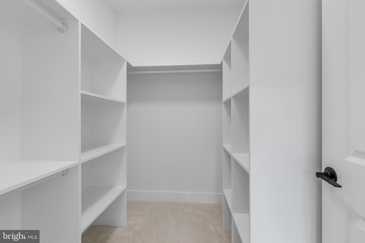 2817 Derek Road photo 28