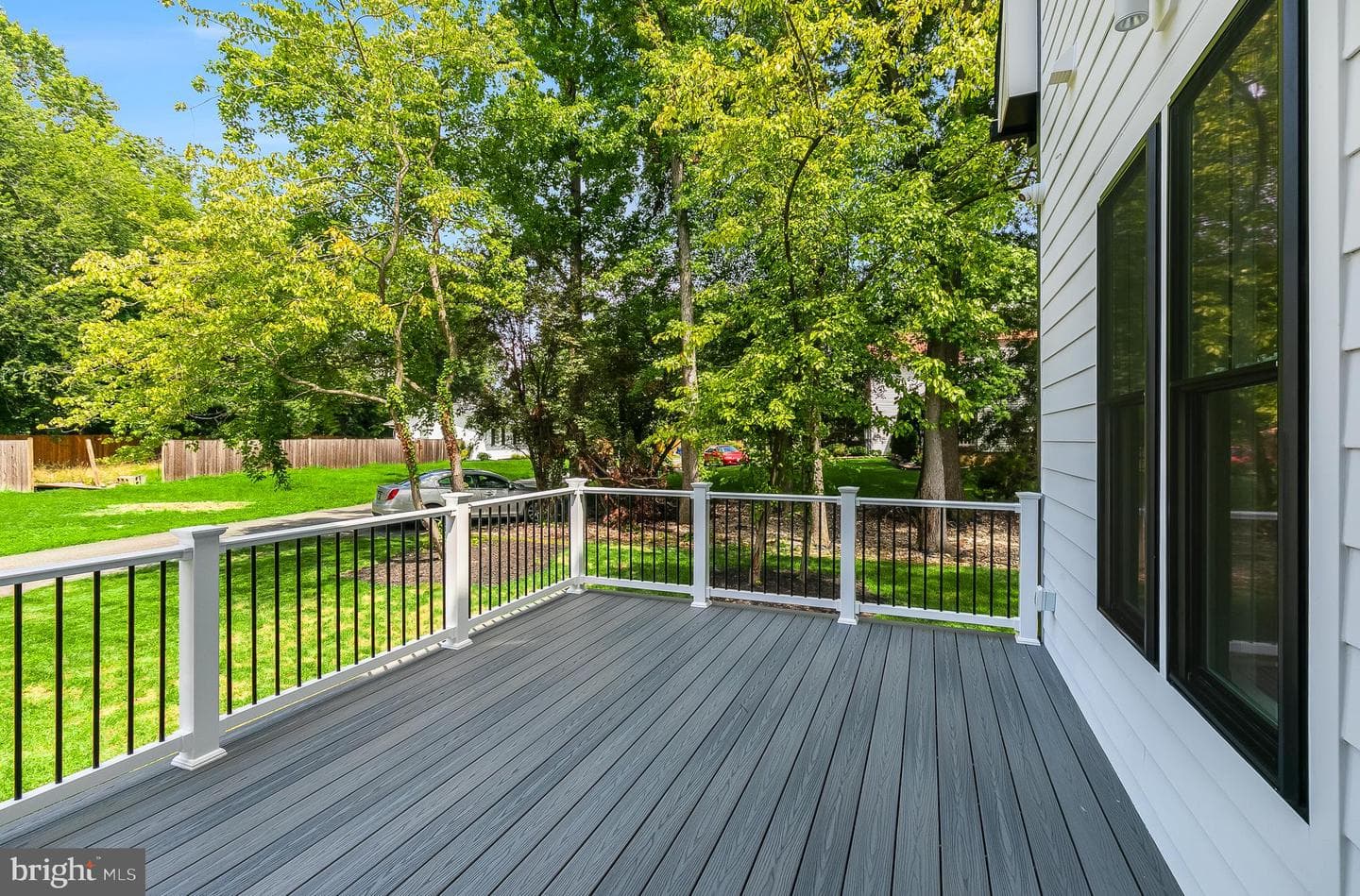 2817 Derek Road photo 54