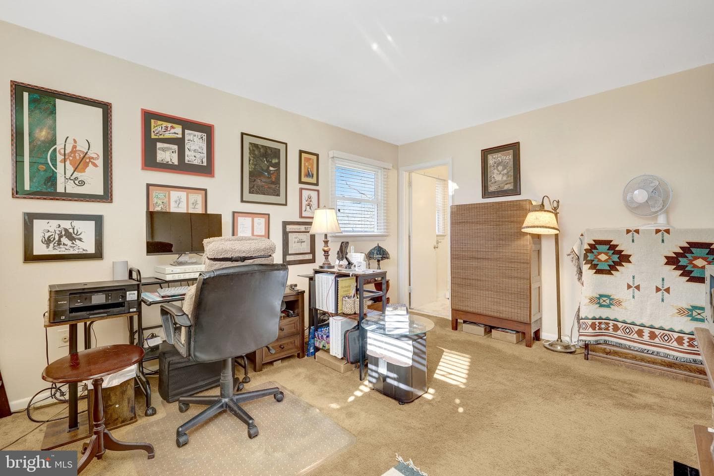 203 Locust Street SW photo 23