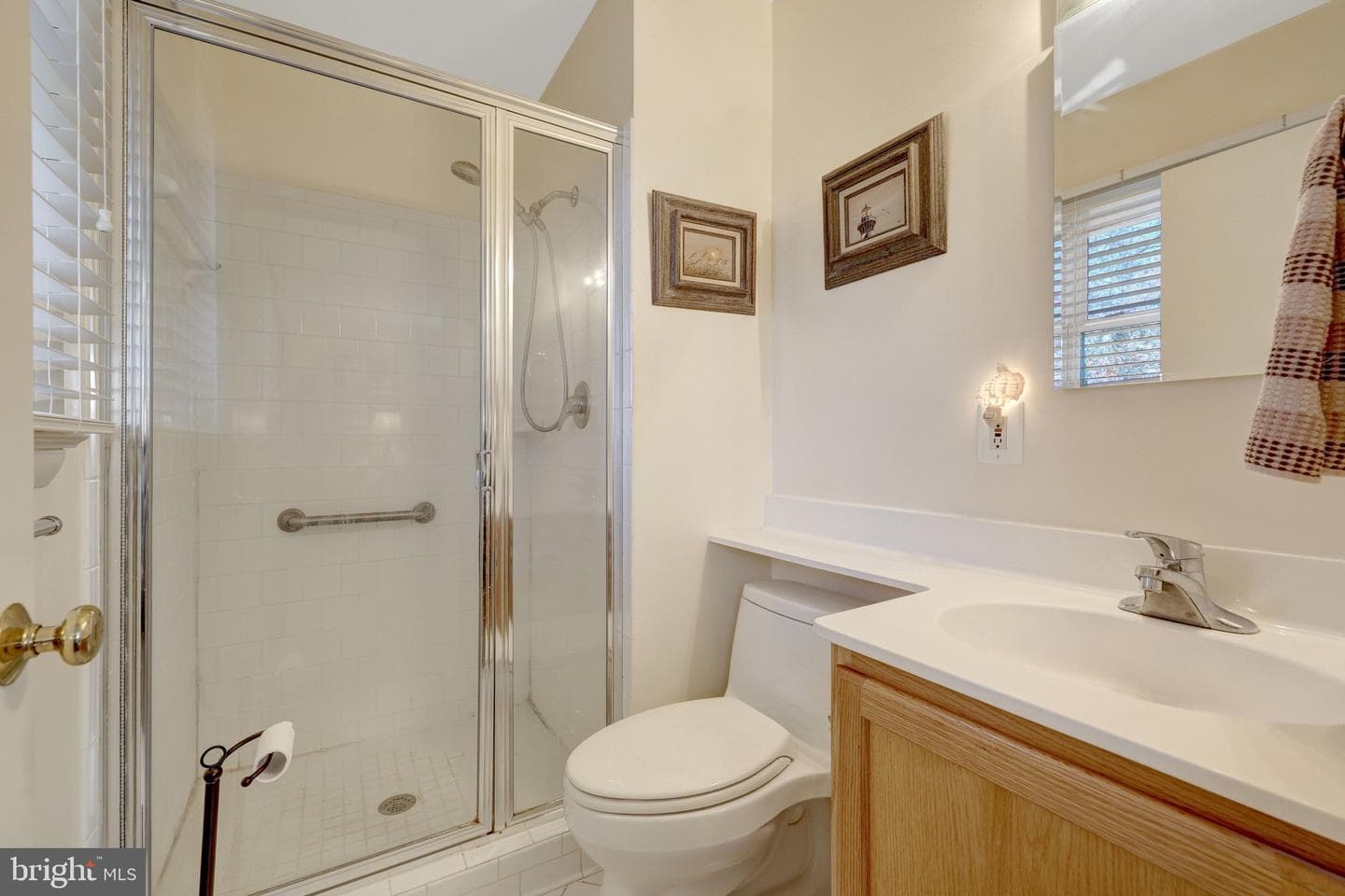 203 Locust Street SW photo 24