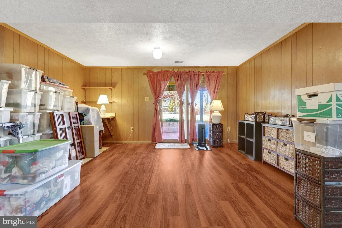 203 Locust Street SW photo 28