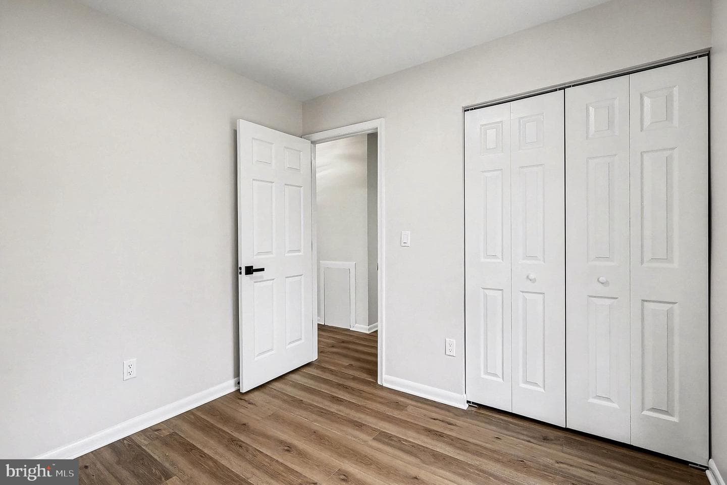 6214 Garretson Street photo 20