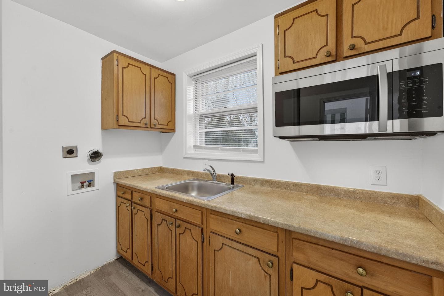 7113 Penguin Place photo 46