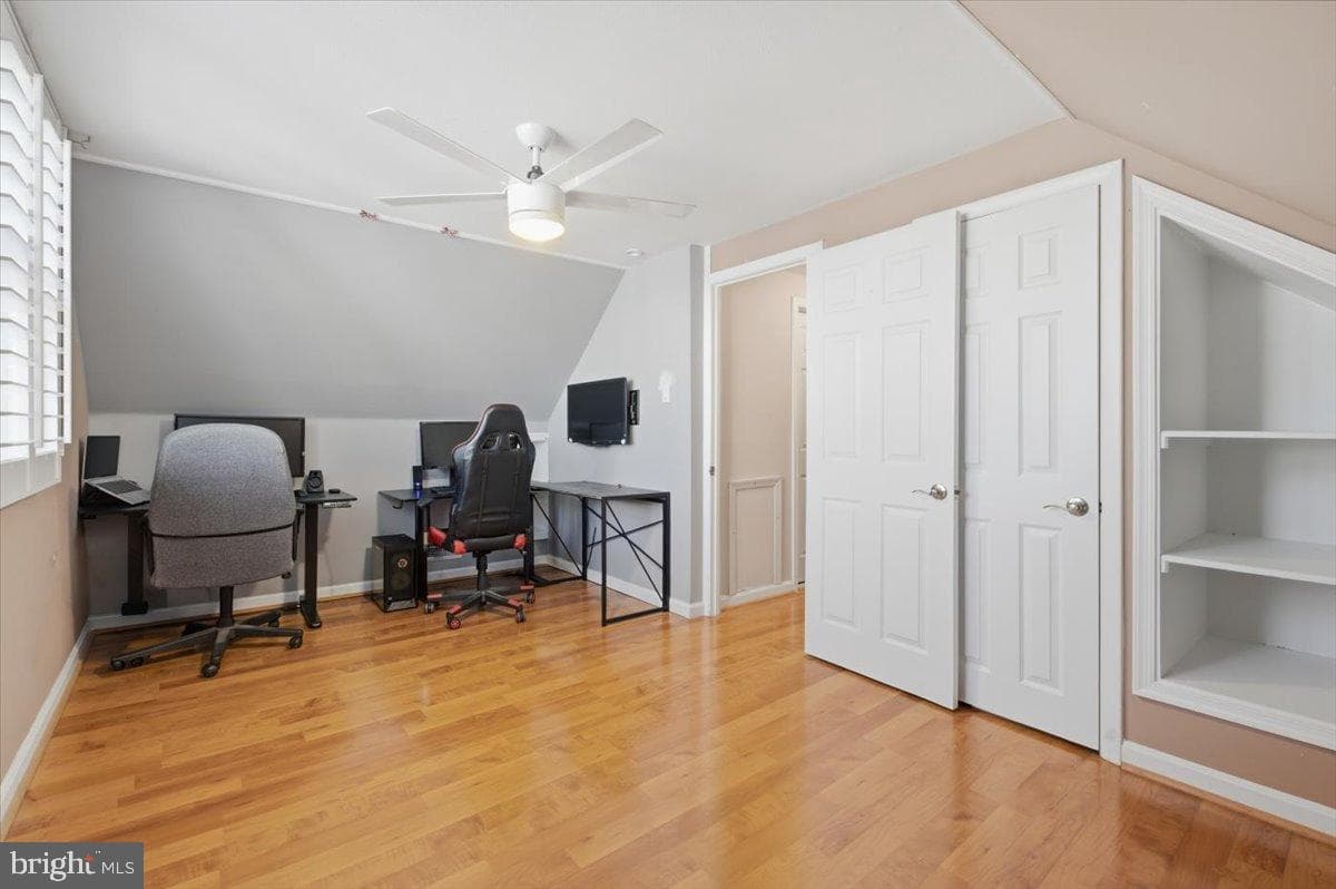 13315 Pennypacker Lane photo 19