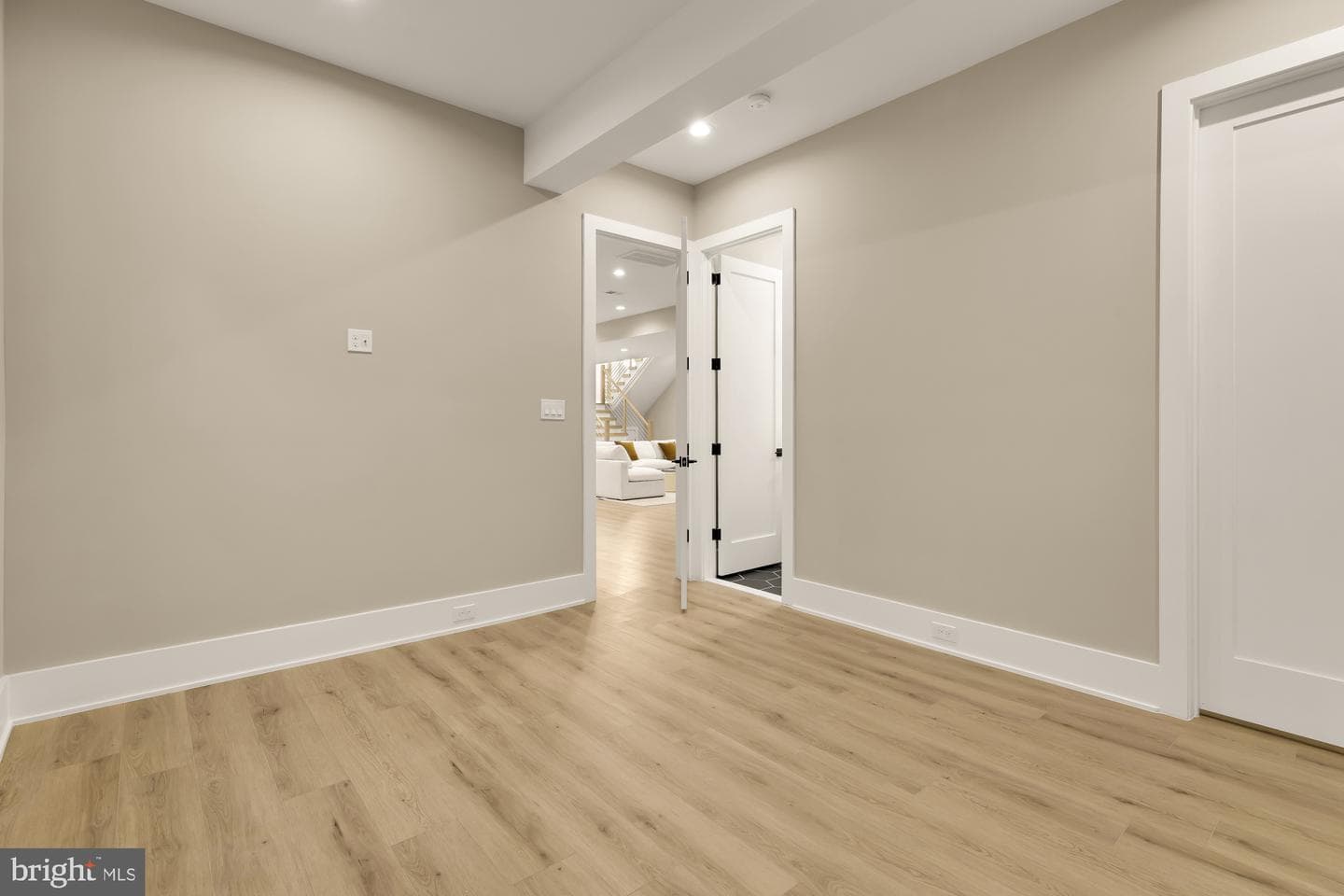 6935 Southridge Drive photo 85