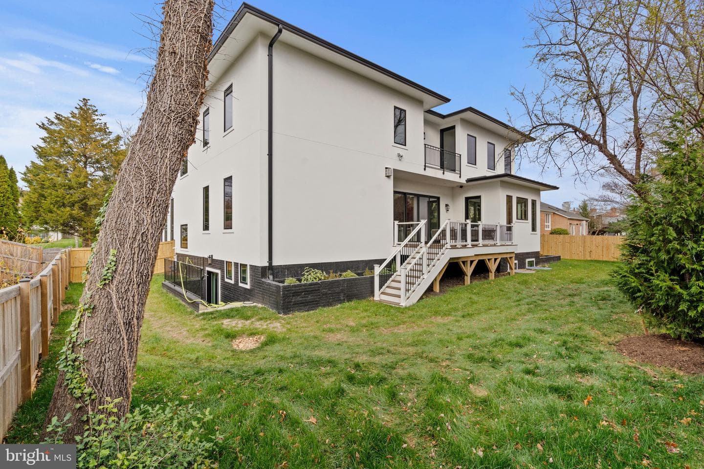 6935 Southridge Drive photo 88