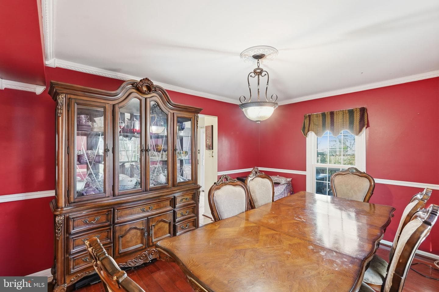 5810 Apsley House Court photo 11