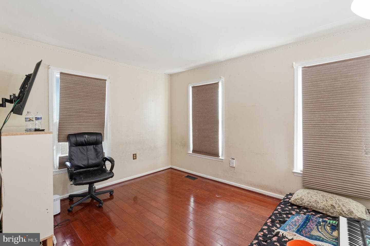5810 Apsley House Court photo 14