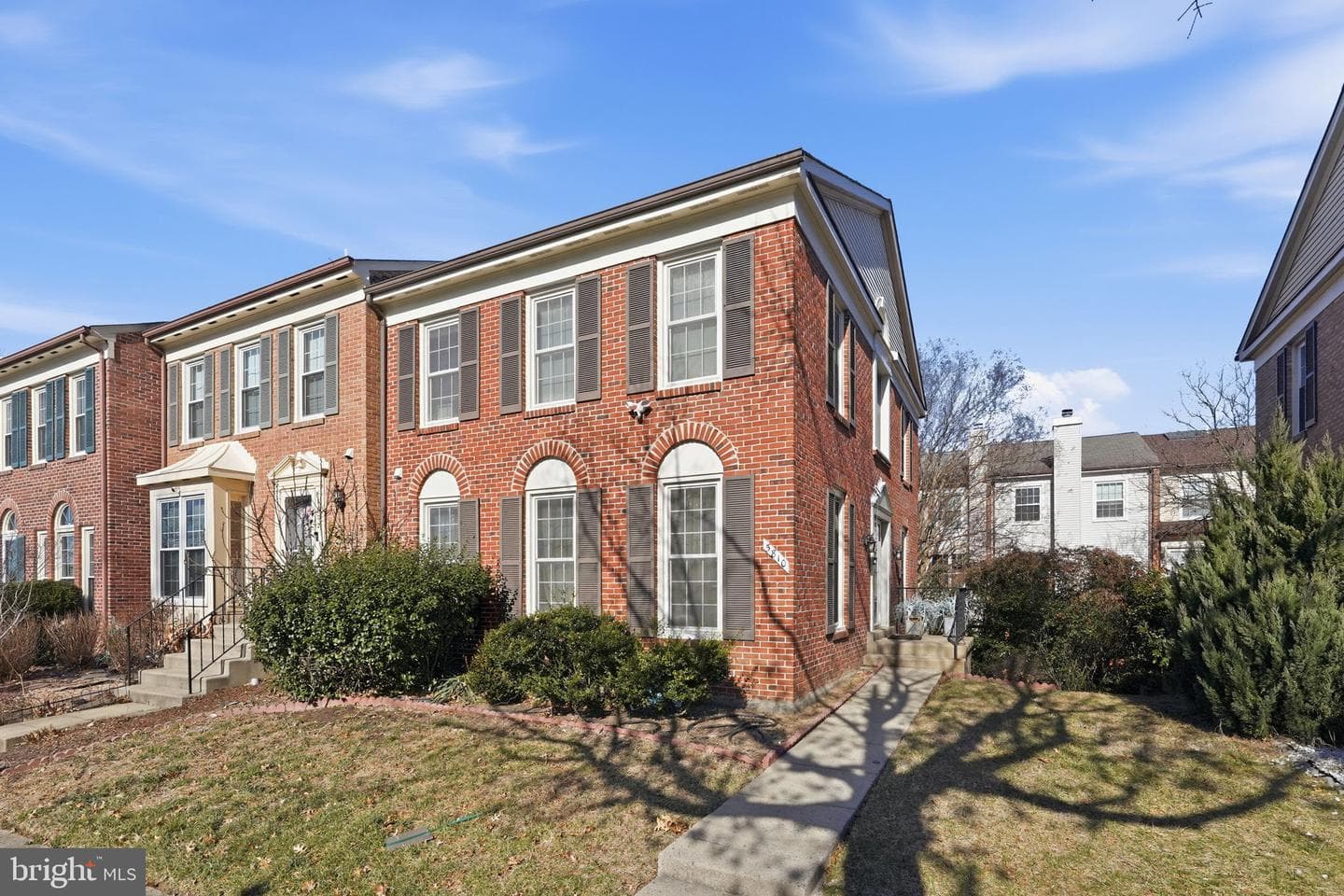 5810 Apsley House Court photo 2