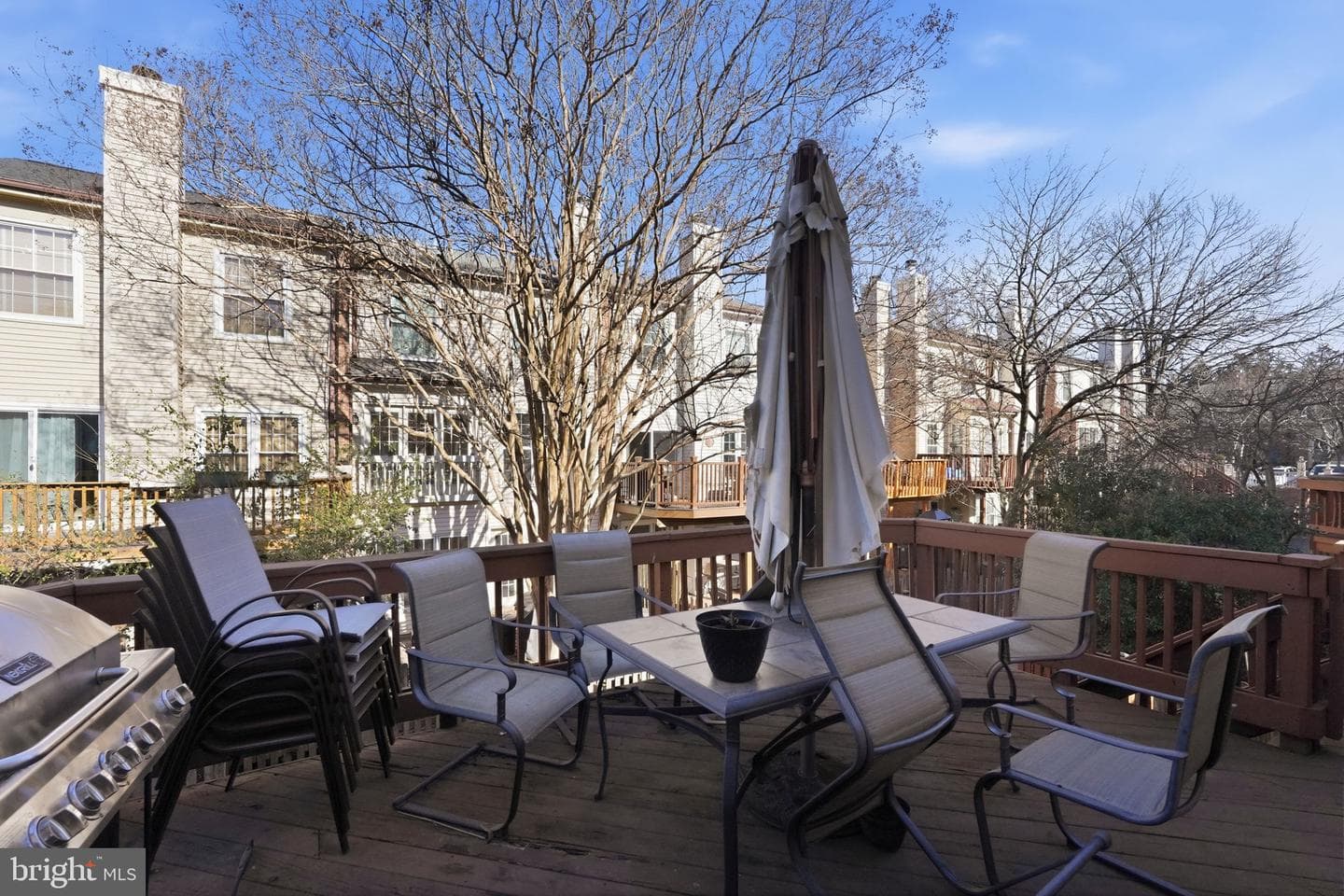 5810 Apsley House Court photo 25