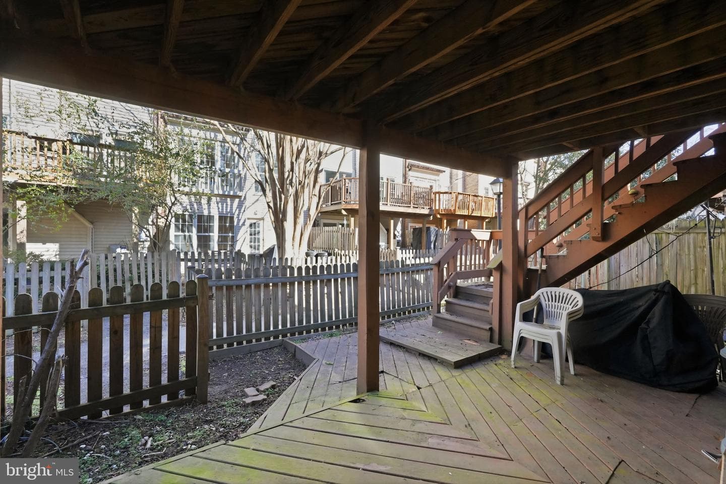 5810 Apsley House Court photo 26