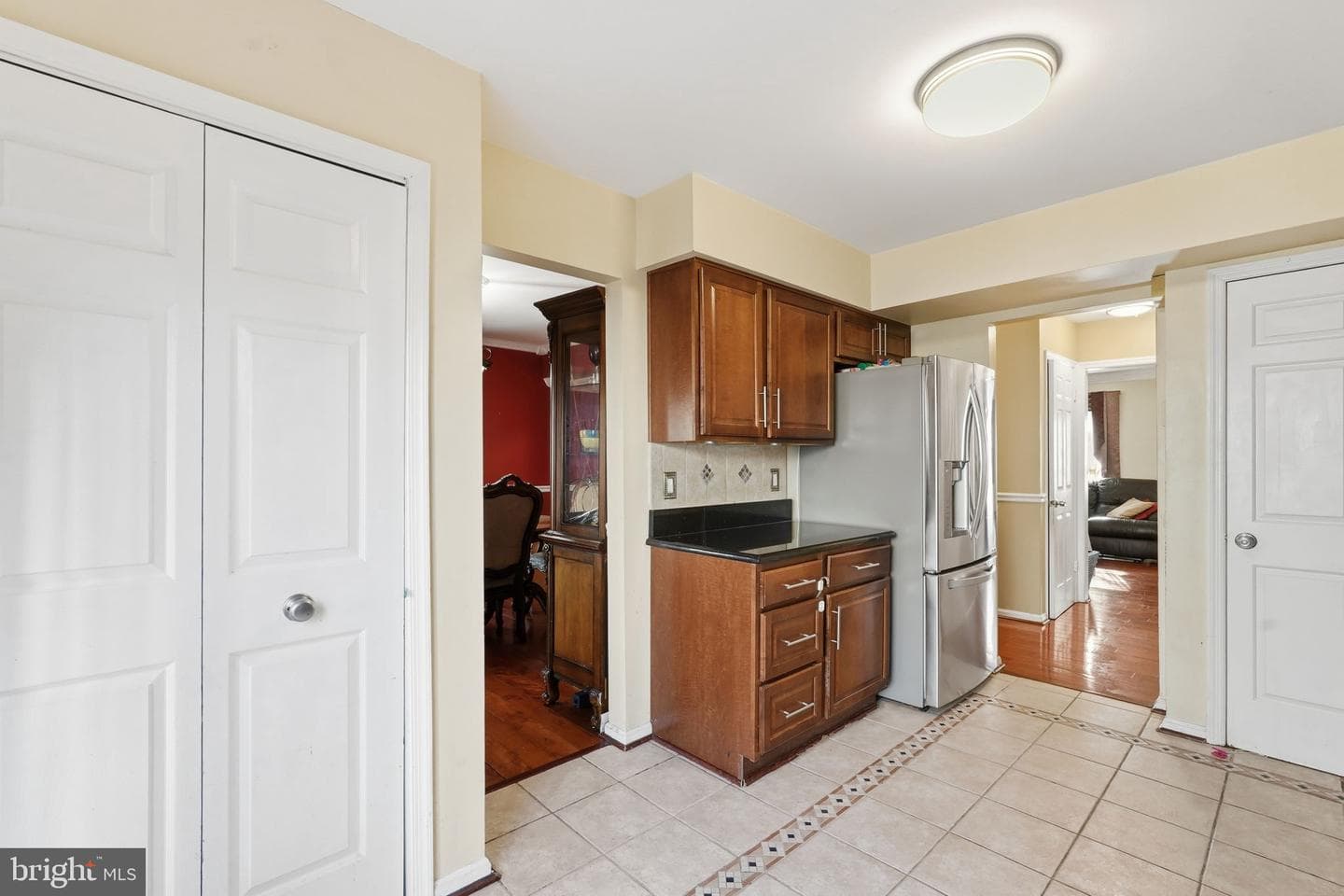 5810 Apsley House Court photo 5