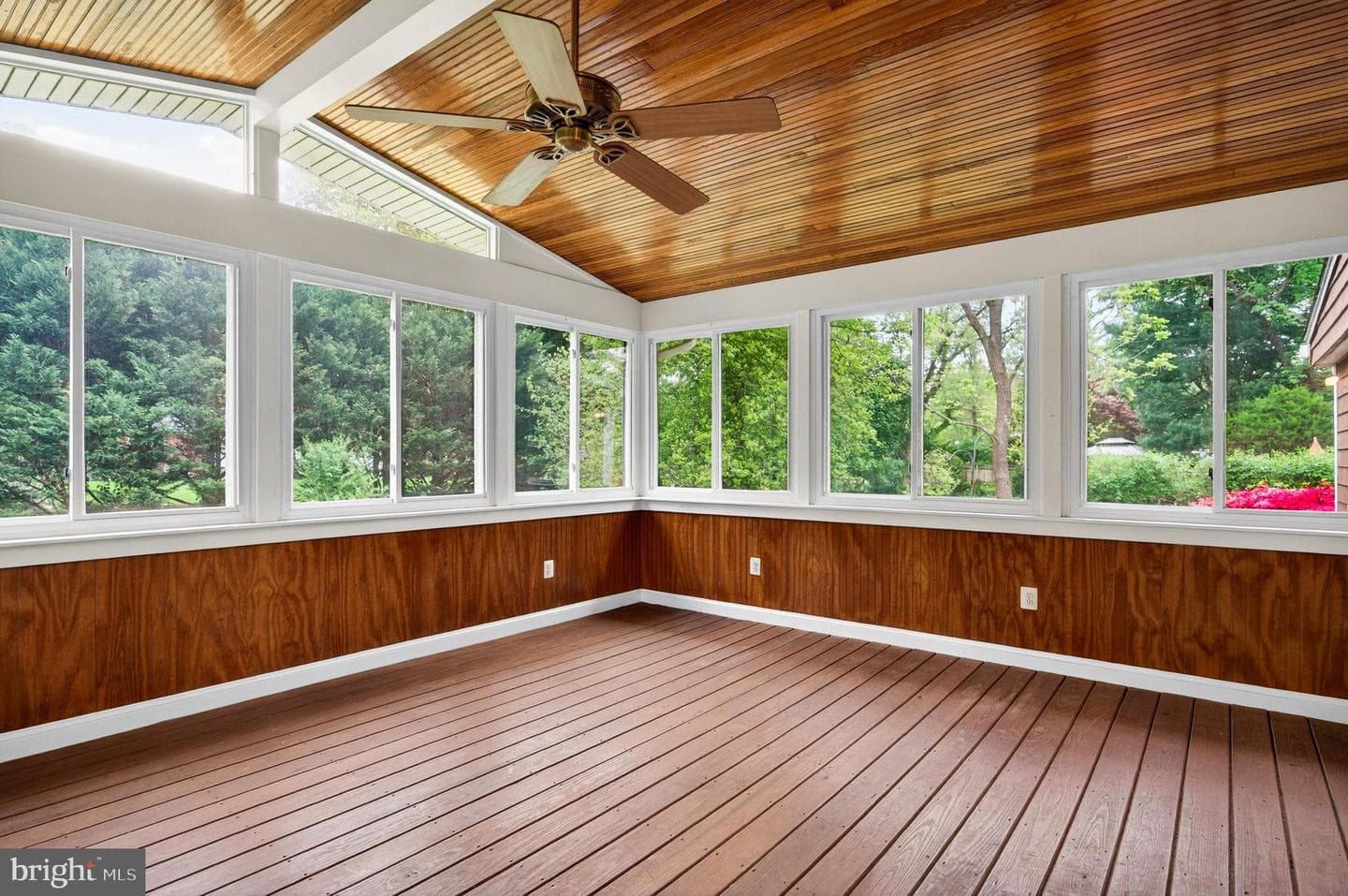 7909 Fairfax Road photo 20