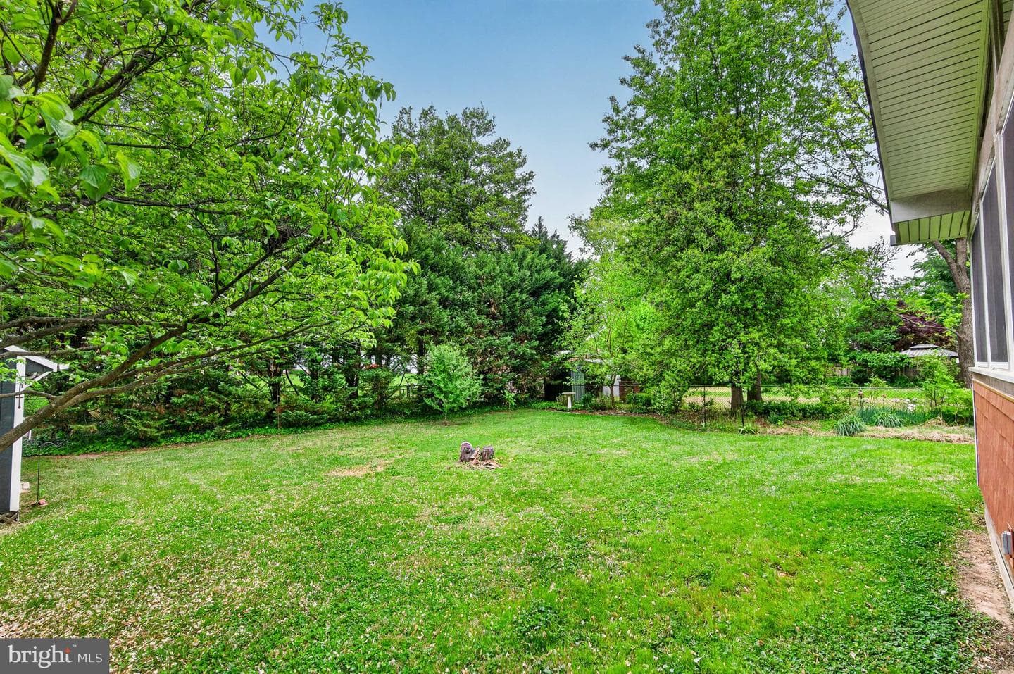 7909 Fairfax Road photo 36