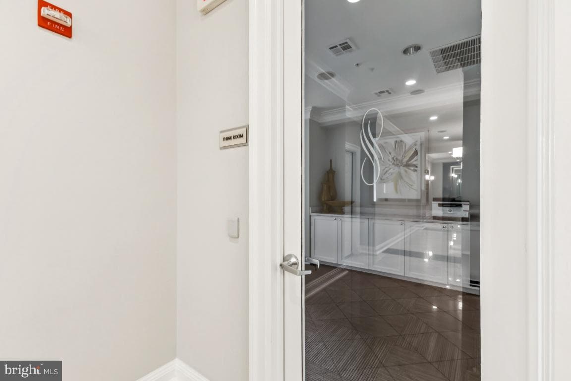 12000 Market Street #151 photo 37