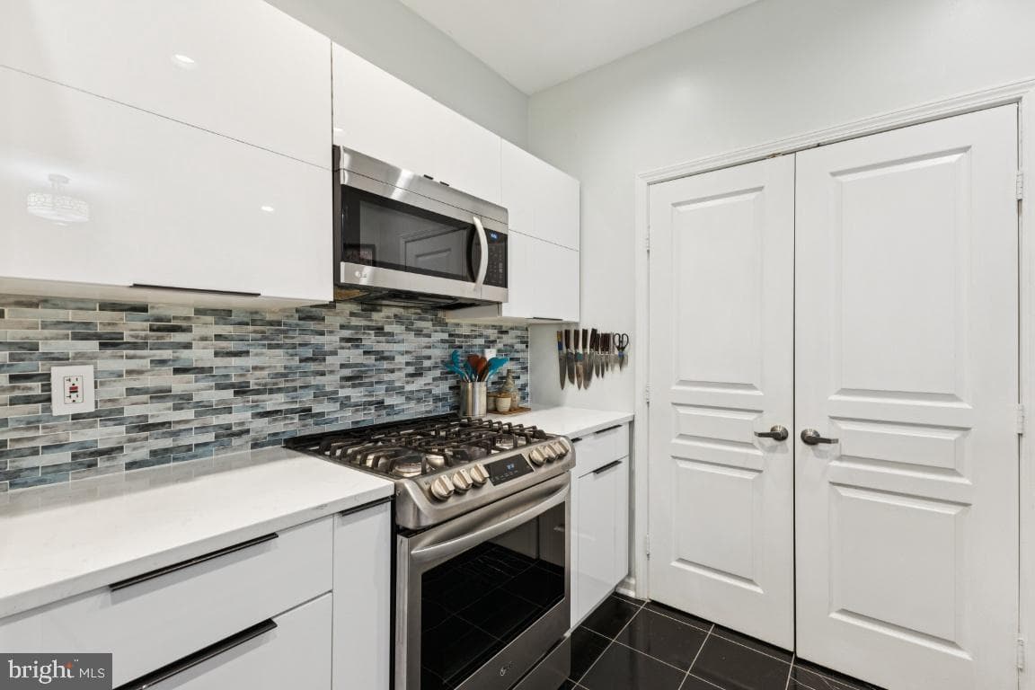 12000 Market Street #151 photo 7