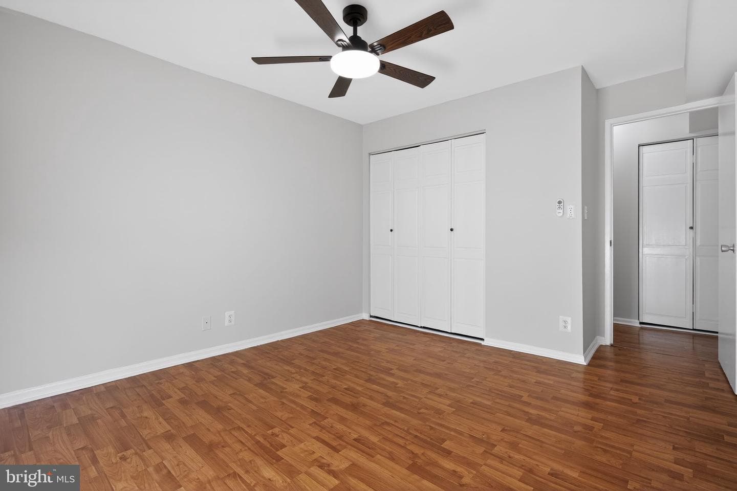 4400 Island Place #302 photo 31