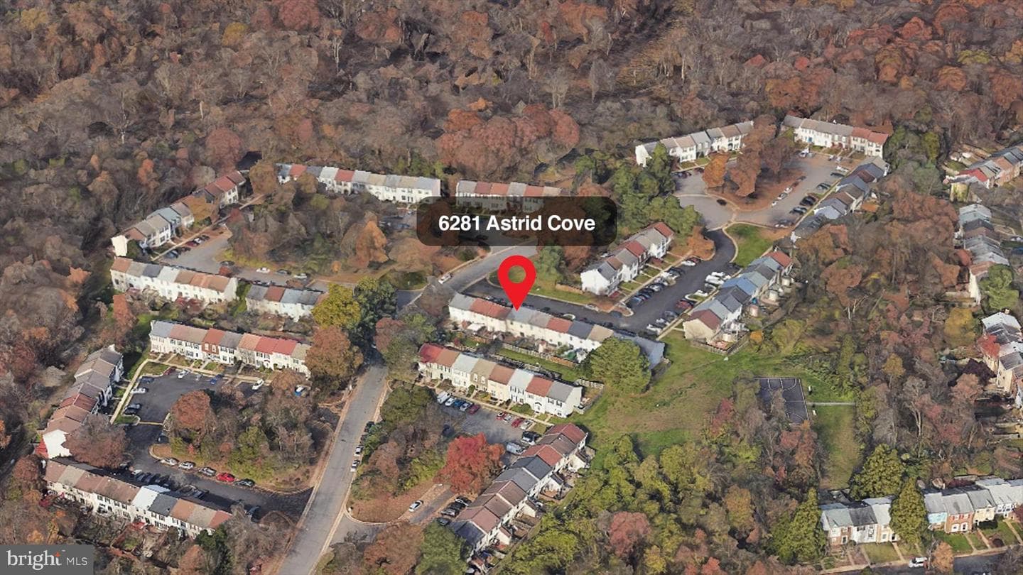 6281 Astrid Cove photo 2
