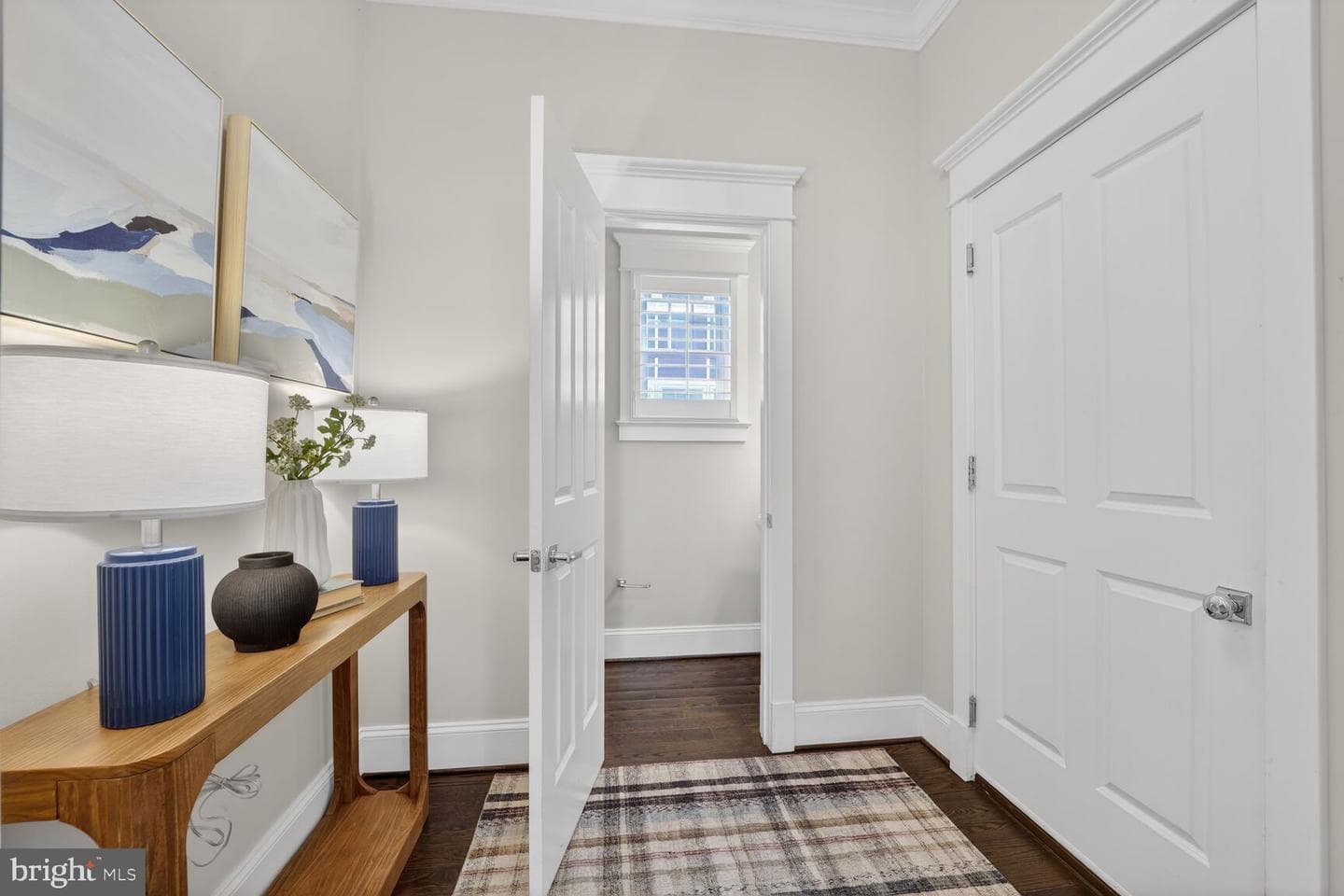 8113 Wellington Road photo 37