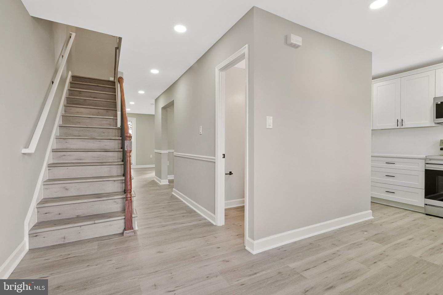 7269 Evanston Road photo 11
