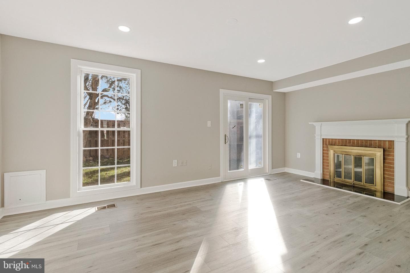 7269 Evanston Road photo 15