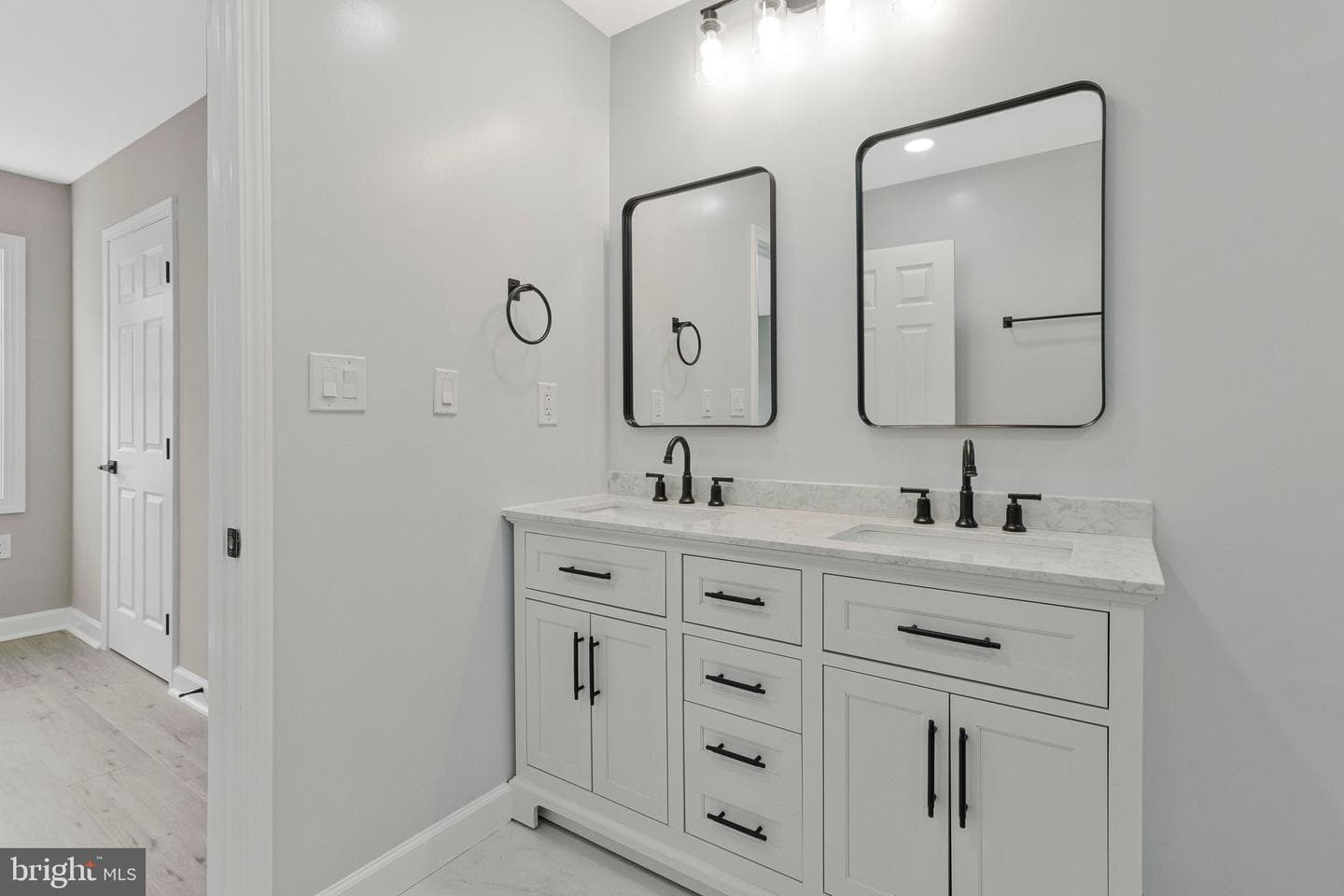 7269 Evanston Road photo 27