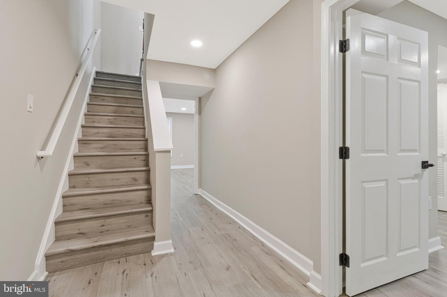 7269 Evanston Road photo 29