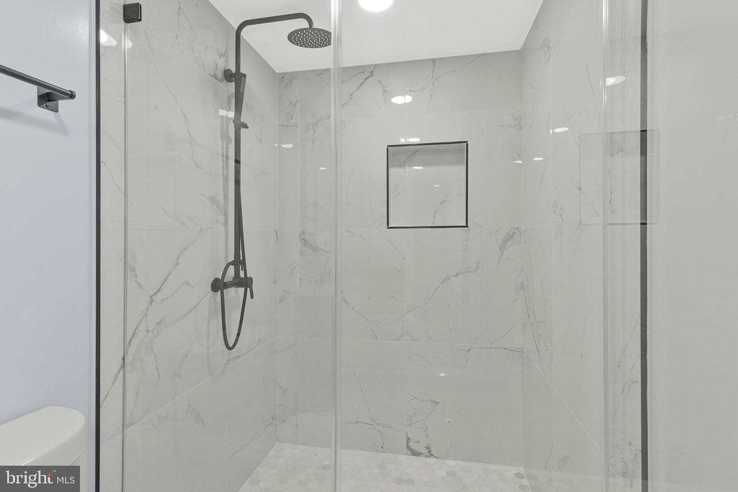 7269 Evanston Road photo 37