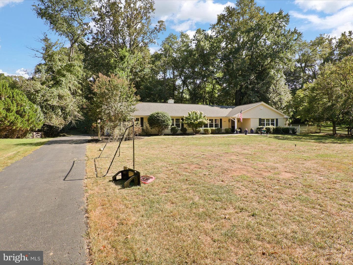 11607 Helmont Drive photo 4