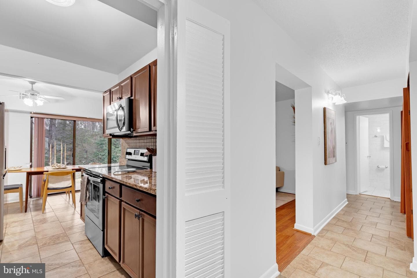 11637 Stoneview Square #2b photo 8