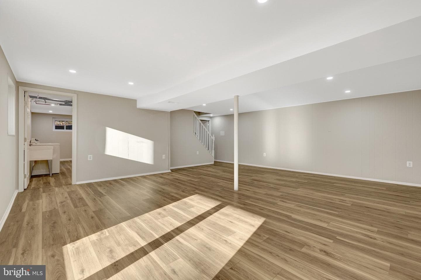 5122 Pommeroy Drive photo 29