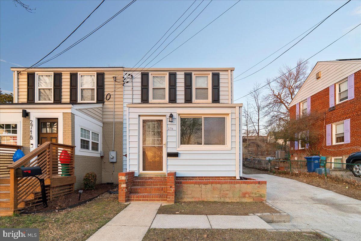 2716 Jefferson Dr, Alexandria