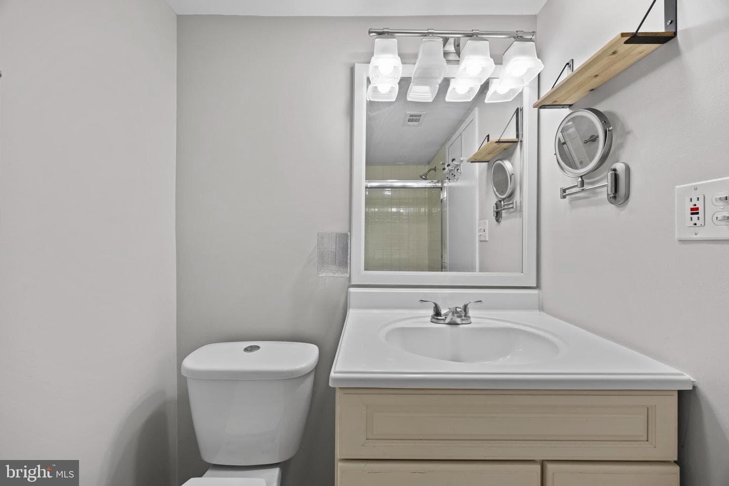 2216 Castle Rock Square #12c photo 16