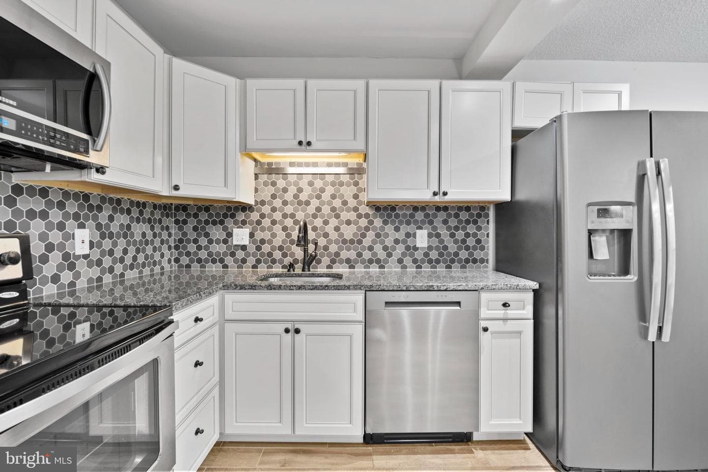 2216 Castle Rock Square #12c photo 8