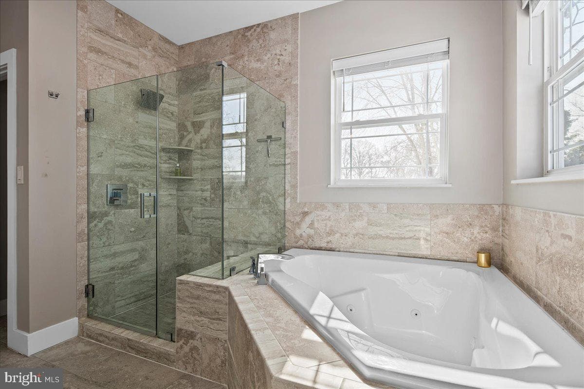 6404 13th Street photo 28