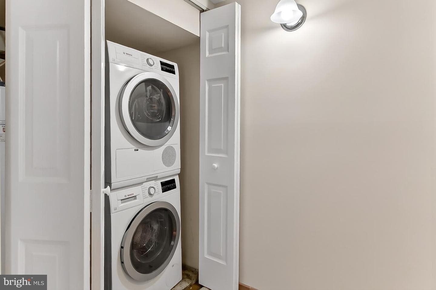 7721 Tremayne Place #215 photo 25