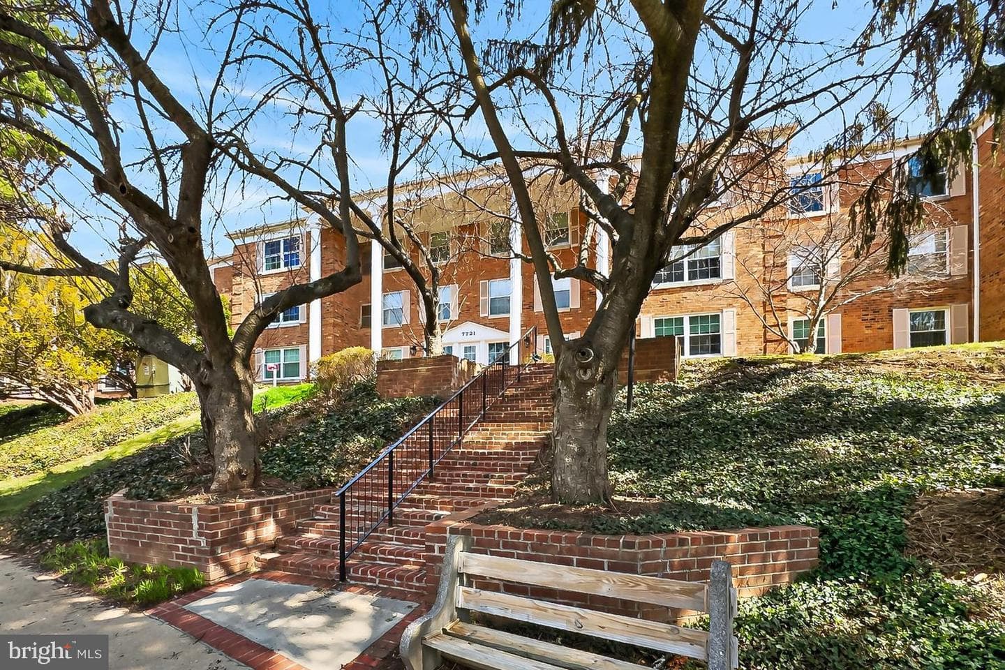 7721 Tremayne Place #215 photo 31