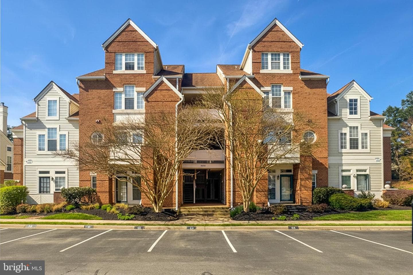 6984 Ellingham Circle #64