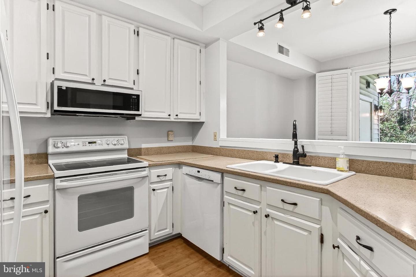 6984 Ellingham Circle #64 photo 14
