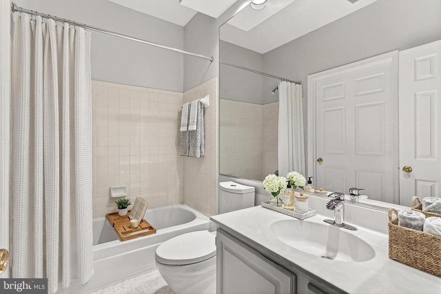 6984 Ellingham Circle #64 photo 25