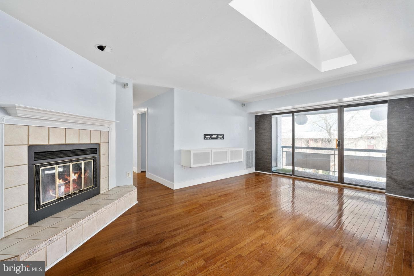 2844 Dover Lane #302 photo 29