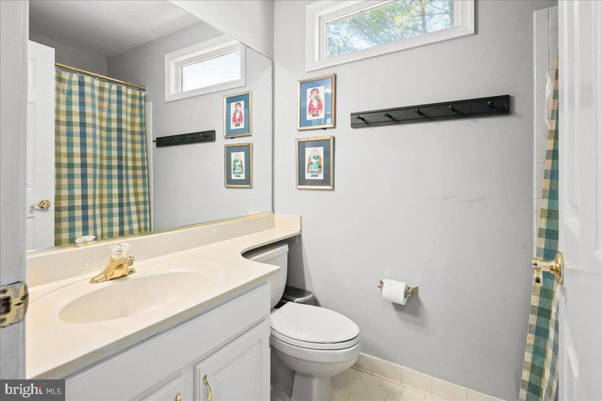6582 Forsythia Street photo 35