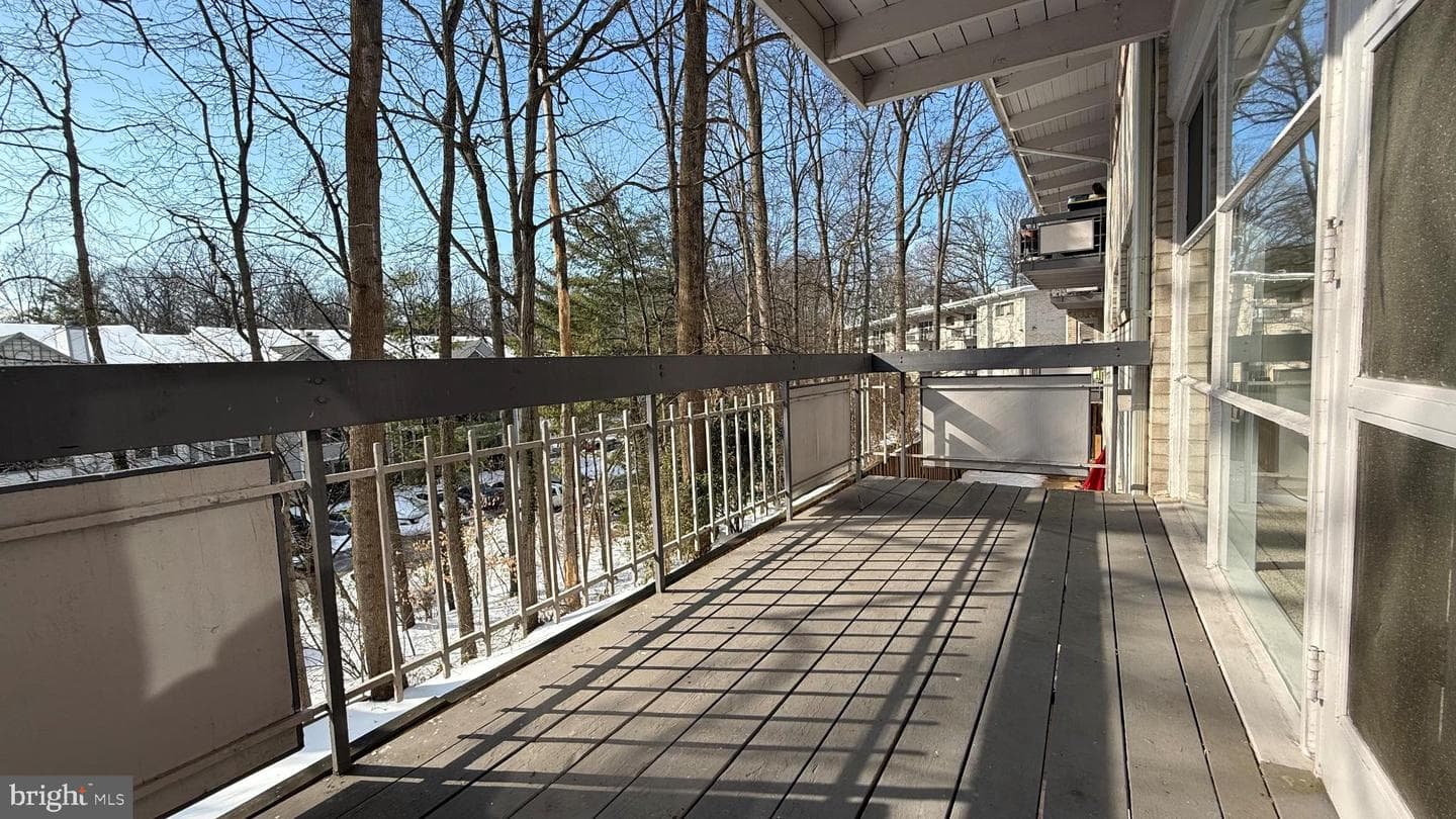 7717 Donnybrook Court #103 photo 24