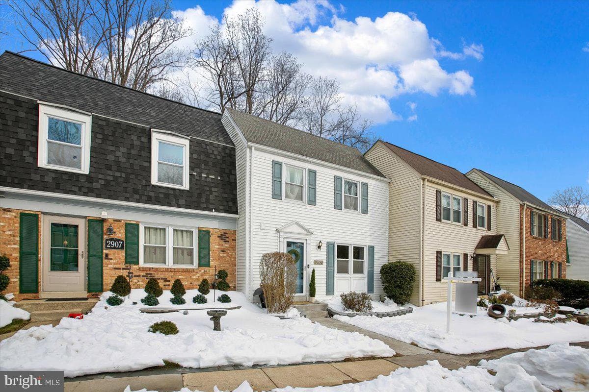 2909 Everleigh Way photo 1