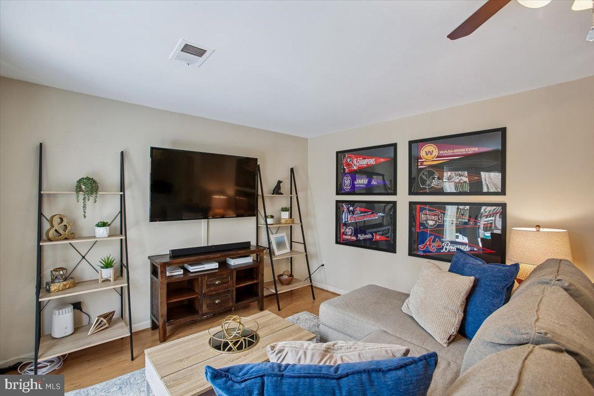 2909 Everleigh Way photo 28