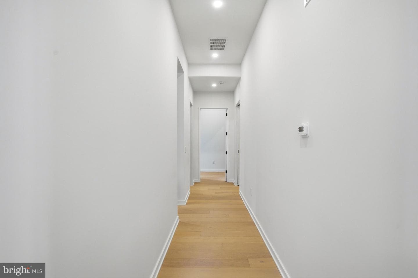 7103 Westbury Road photo 31