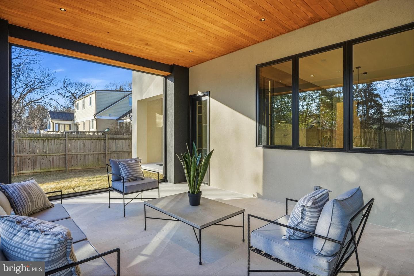 7103 Westbury Road photo 41
